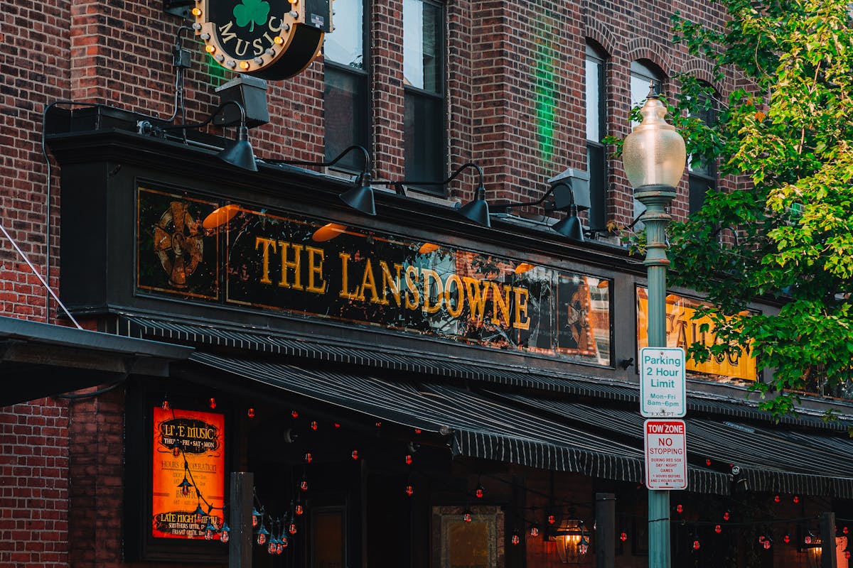 The Lansdowne Pub